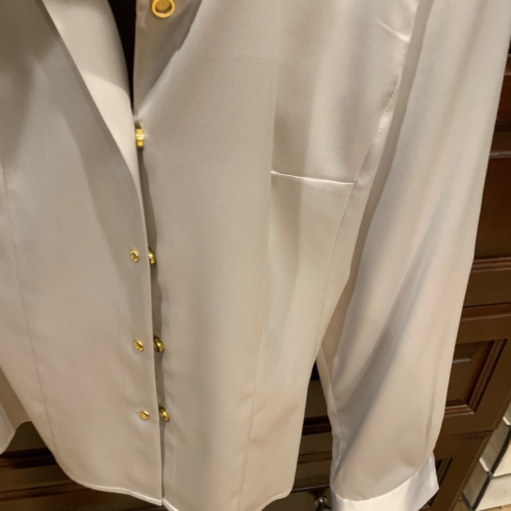 Tahari silk blouse